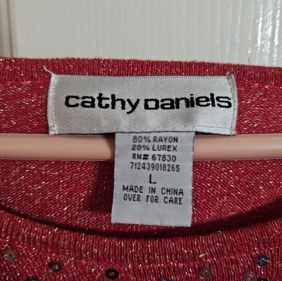 Cathy Daniels Women’s Red Sequin Holiday Top L Glittery Floral Party Blouse - Picture 4 of 6